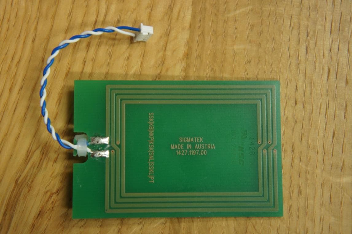 HF-RFID Reader - FCC ID 2ACQNPHR001 - Sigmatek GmbH & Co KG (4)