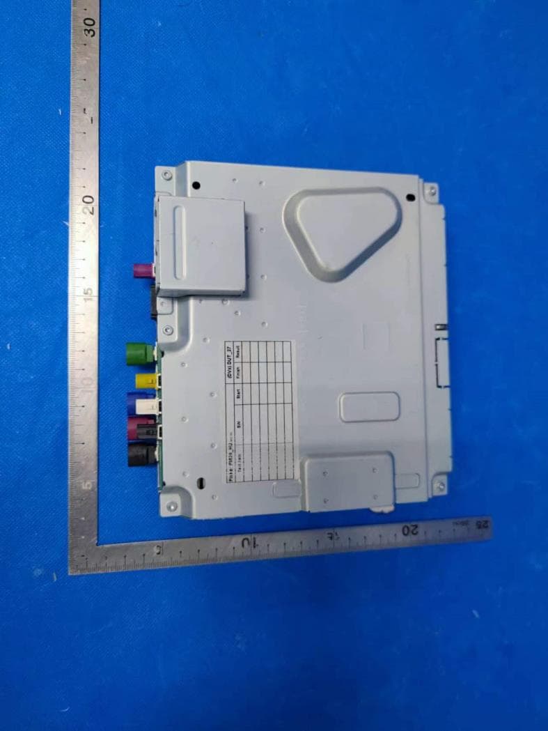 Infotainment Headunit - FCC ID 2ACRL-X297 - Harman Automotive Electronic Systems (Suzhou) Co., Ltd (3)