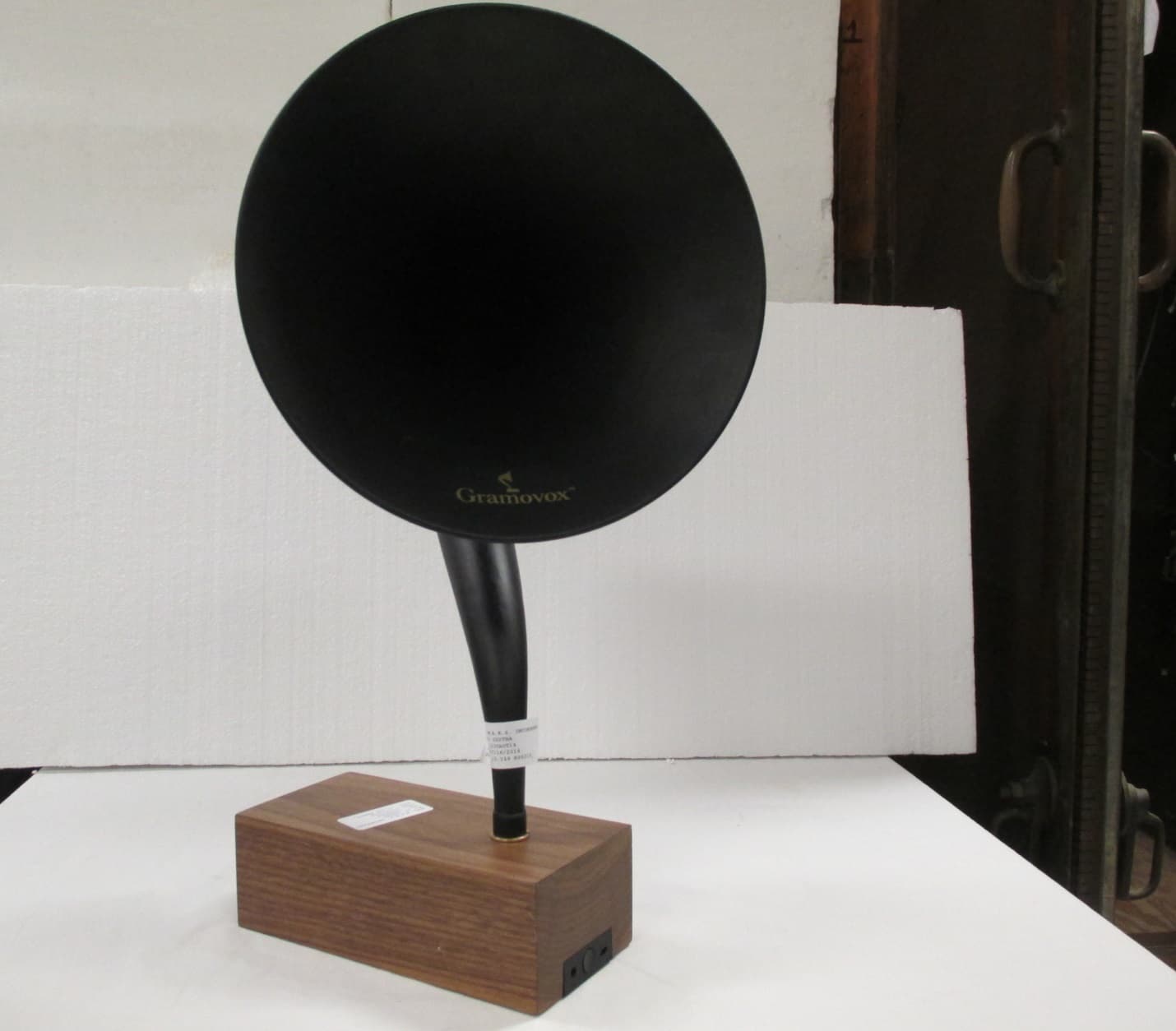 BLUETOOTH TRANSMITTER - FCC ID 2ACTGGRX1 - GRAMOVOX, LLC (2)