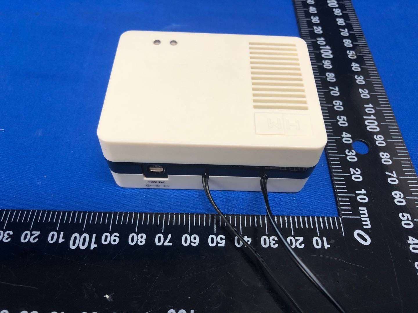 BLE model train controller - FCC ID 2ACUF-HM6000 - Hornby Hobbies Ltd