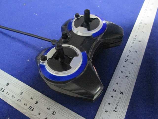 R/C CAR SERIES - FCC ID 2ACUT-482015013-011 - SHANTOU CHENGHAI GUANHUA IMPORT AND EXPORT TRADE CO., LTD.