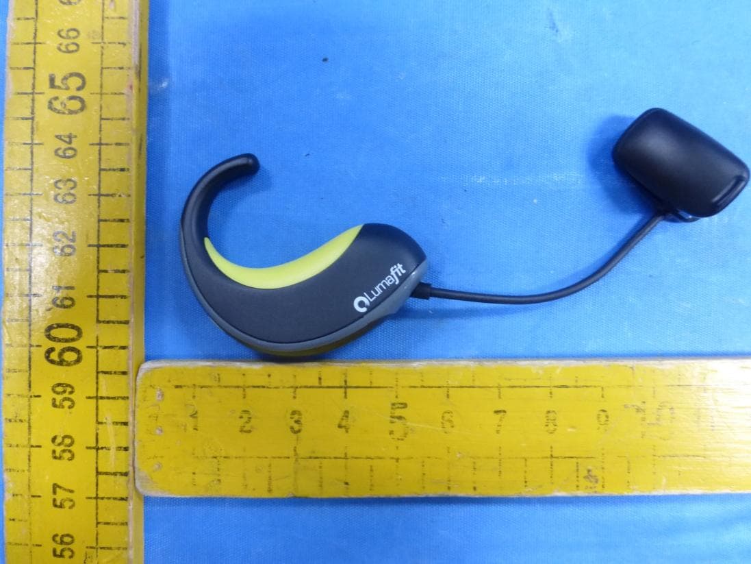 Fitness Tracker - FCC ID 2ACUYLF1 - Zinc Software Limited (2)