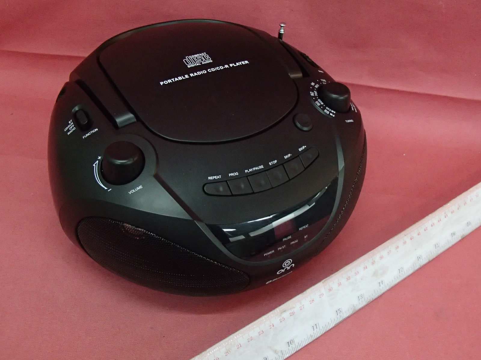 Bluetooth CD Boombox - FCC ID 2ACW6CD1011BT - Chongqing Wealthy Merit Electronics Co.,Ltd.