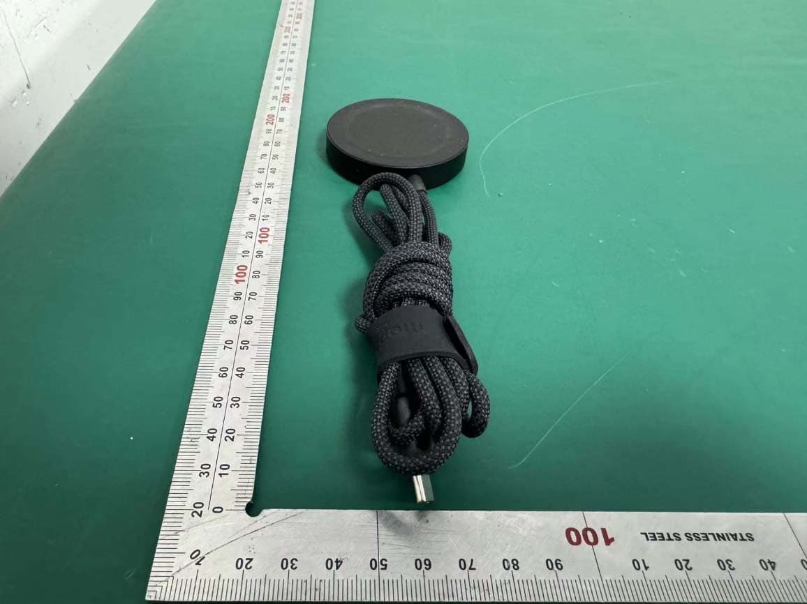 mophie Magnetic Wireless Charger - FCC ID 2ACWB-KICKST - mophie LLC