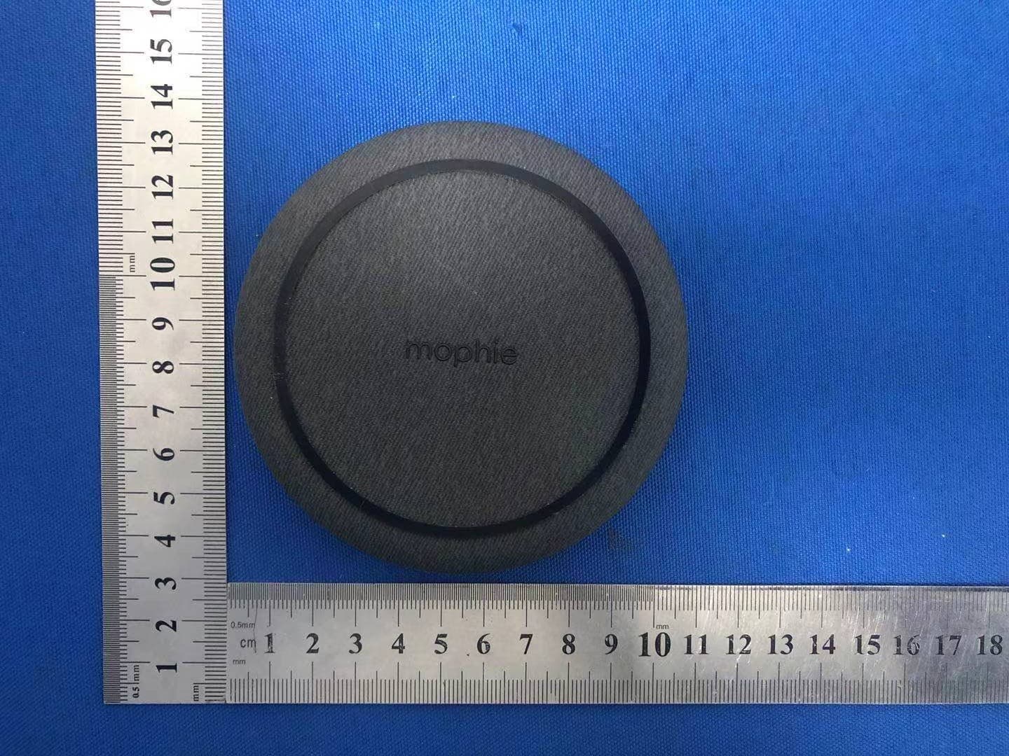 mophie Universal Wireless Charging Hub - FCC ID 2ACWB-MOPHUB - mophie LLC