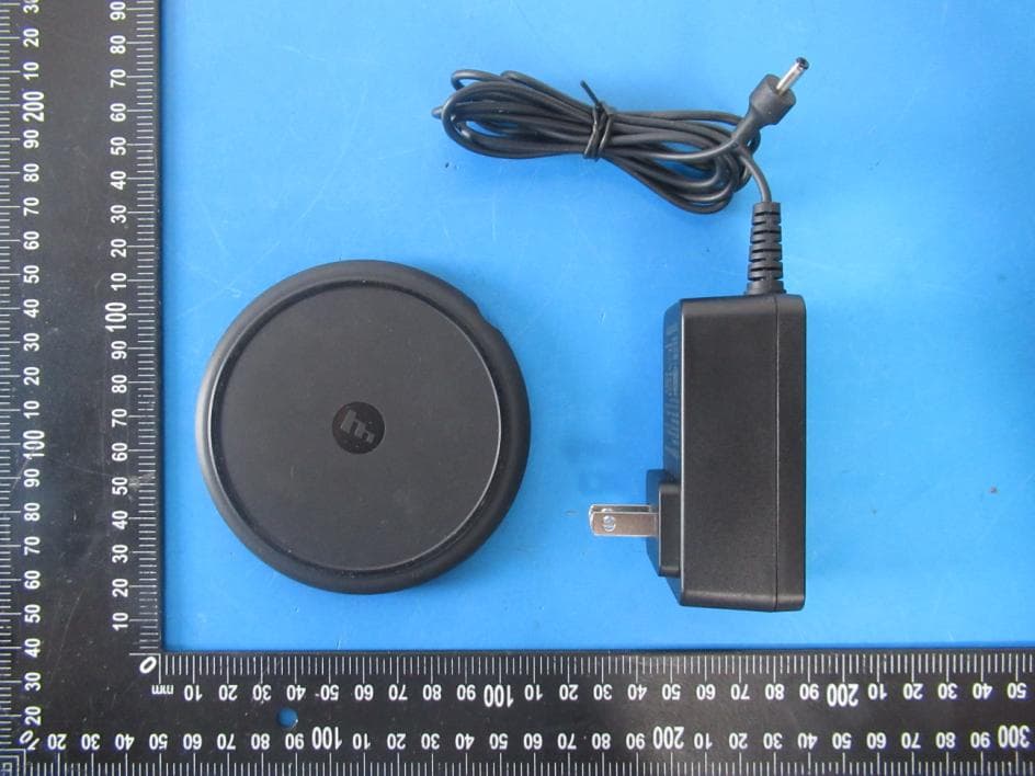 mophie wireless charging pad - FCC ID 2ACWB-PADAMZ3 - mophie LLC