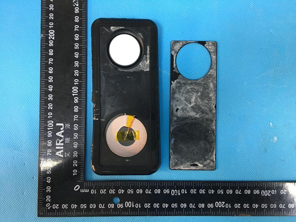 mophie All-in-one powerstation - FCC ID 2ACWB-PSAIO - mophie LLC