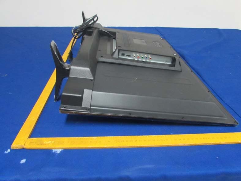 LED TV - FCC ID 2ACWIWD32FC224 - Shenyang Tongfang Multimedia Technology Co., Limited (2)