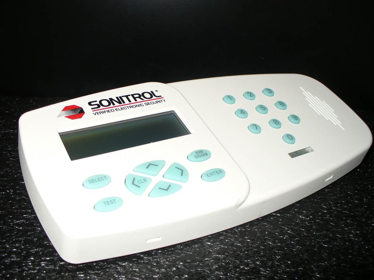 Sonitrol iClass Keypad - FCC ID 2ACWM-SONICLASS - Stanley Convergent Security Solutions, Inc. (2)