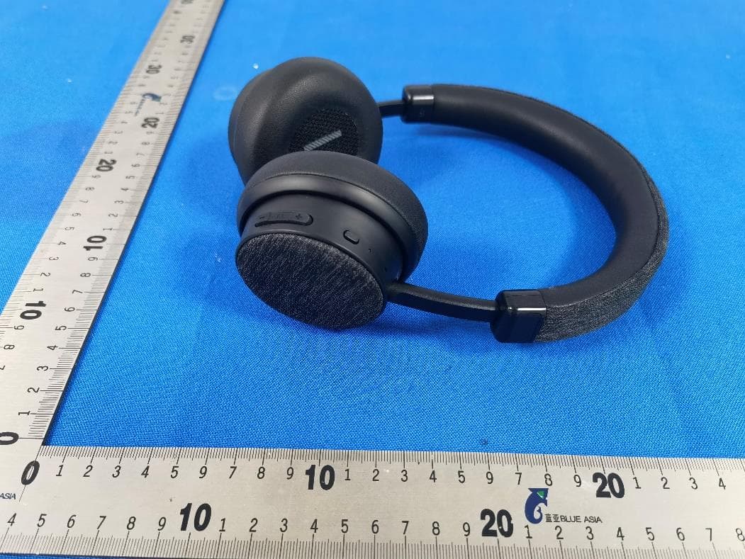 TRUE WIRELESS STEREO EARPHONES - FCC ID 2ACXH-NC07 - ASKA ELECTRONICS CO., LIMITED