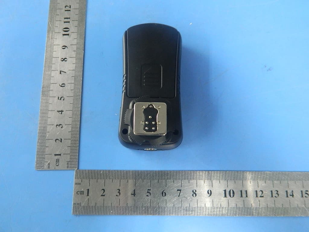 Wireless Flash Trigger - FCC ID 2ACYP-RF605C - SHENZHEN YONGNUO PHOTOGRAPHIC EQUIPMENT CO., LTD (3)