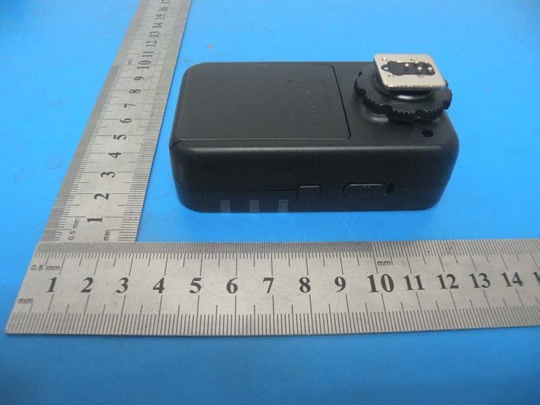 E-TTL Wireless Flash Trigger Transceiver - FCC ID 2ACYPYN622C - SHENZHEN YONGNUO PHOTOGRAPHIC EQUIPMENT CO., LTD (2)