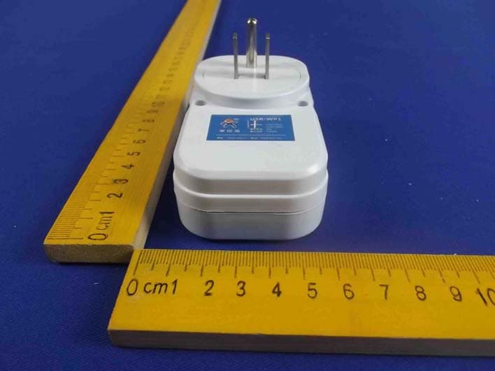 WIFI Remote Control Device - FCC ID 2ACZO-USRRELAY - Jinan USR IOT Technology Limited (3)