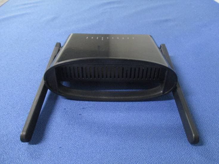 802.11b/g/n wireless ADSL Router - FCC ID 2AD2HDWAN150USERIES - DCOM Technology CO., LTD (2)