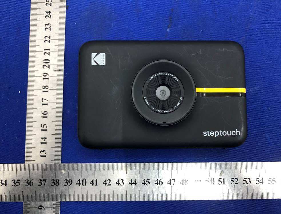 INSTANT PRINT DIGITAL CAMERA - FCC ID 2AD2W-STEPTOUCH - C&A Marketing Inc. (3)