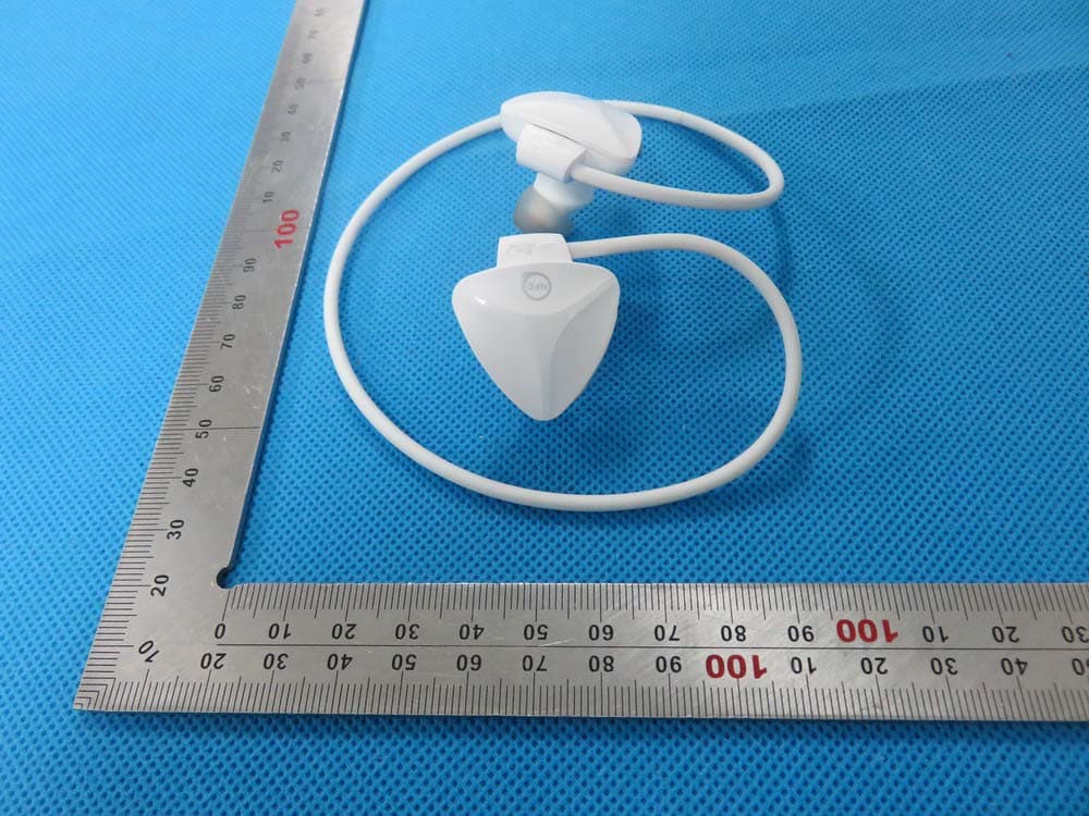 Bluetooth Stereo Headset - FCC ID 2AD2XSH03B - Hamee Corp. (2)
