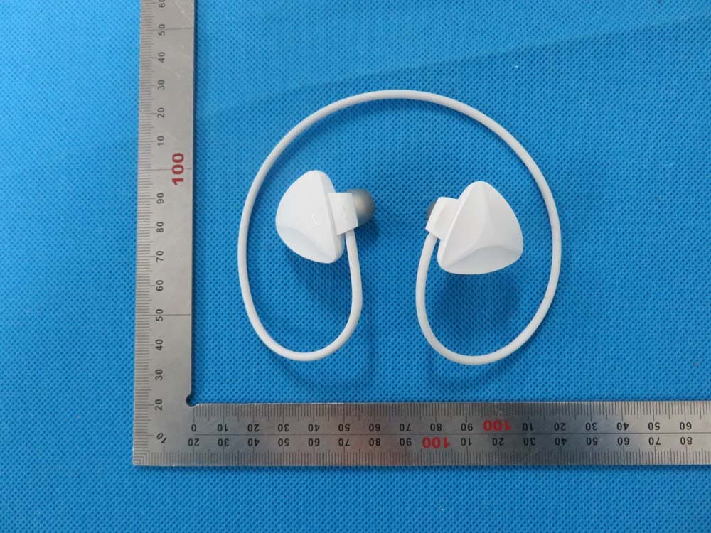Bluetooth Stereo Headset - FCC ID 2AD2XSH03B - Hamee Corp. (3)