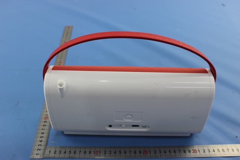 Outdoor Bluetooth Speaker - FCC ID 2AD33S34B - FLYBALL ELECTRONIC (SHENZHEN) CO. LTD (4)