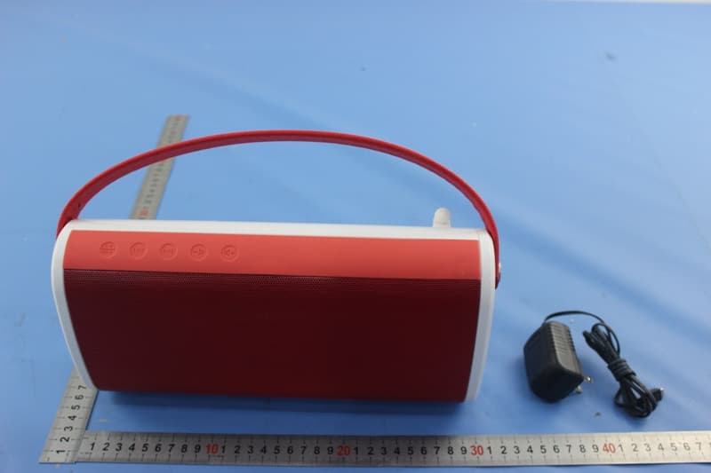Outdoor Bluetooth Speaker - FCC ID 2AD33S34B - FLYBALL ELECTRONIC (SHENZHEN) CO. LTD (3)