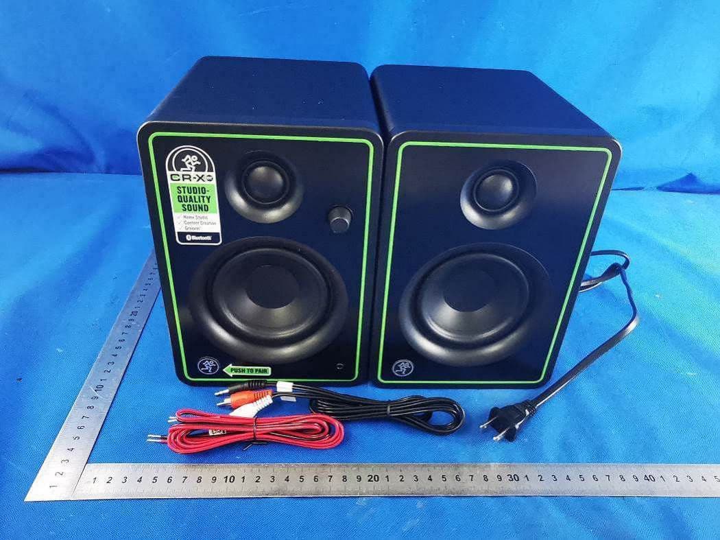 MULTIMEDIA MONITORS w/ BLUETOOTH - FCC ID 2AD4XCR3XBTCR4XBT - LOUD Audio, LLC (4)