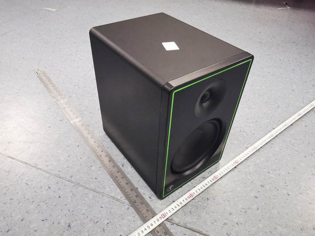 MULTIMEDIA MONITORS w/ BLUETOOTH - FCC ID 2AD4XCR8XBT - LOUD Audio, LLC