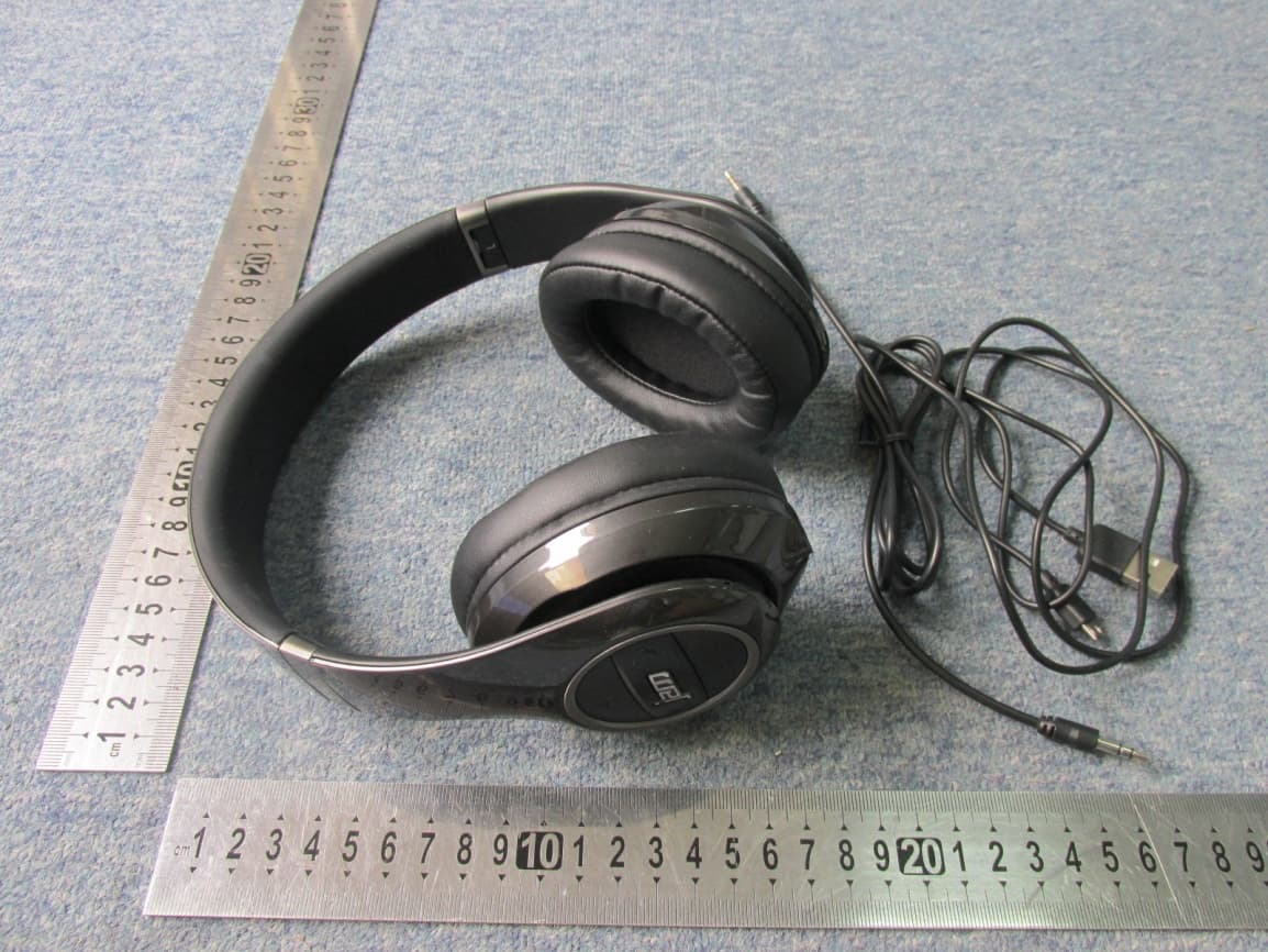 BT headphone - FCC ID 2AD8PHXHP150 - Dongguan Laccess Electronic Technology Co., Ltd. (4)