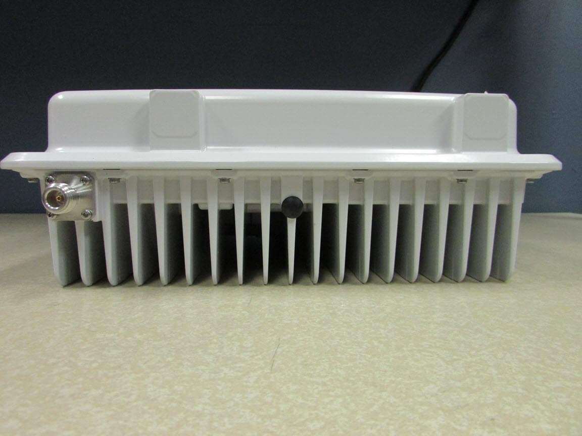 FWHT FlexiZone Micro BTS - FCC ID 2AD8UFZMFWHT01 - Nokia Solutions and Networks, OY (2)