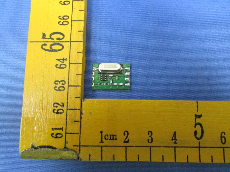 Wireless Remote Controller - FCC ID 2AD8Y-15720 - Central Aquatics (a division of Central Garden and Pet Company) (2)
