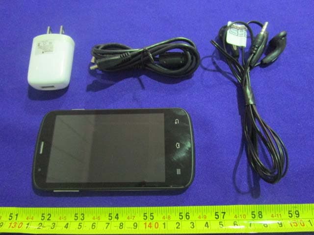 3G Smart Phone - FCC ID 2AD9BQA4928 - ENSAMBLADORA Y DISTRIBUIDORA DE TECNOLOGIA S.A. (2)