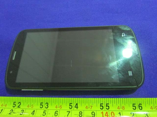 3G Smart Phone - FCC ID 2AD9BQA4928 - ENSAMBLADORA Y DISTRIBUIDORA DE TECNOLOGIA S.A. (5)