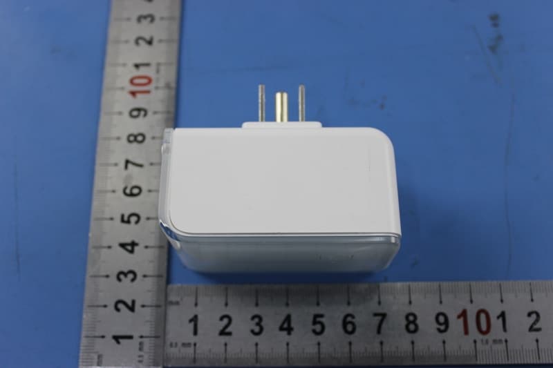 Zuli Smartplug - FCC ID 2AD9OZSP101 - Zuli, Inc. (5)