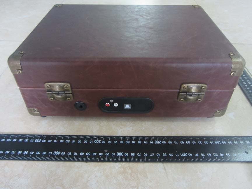 Suitcase Bluetooth PC Encoding Turntable Player - FCC ID 2ADA2ST15002-1 - Shenzhen Jiayinking Technology Holding Company Limited (3)