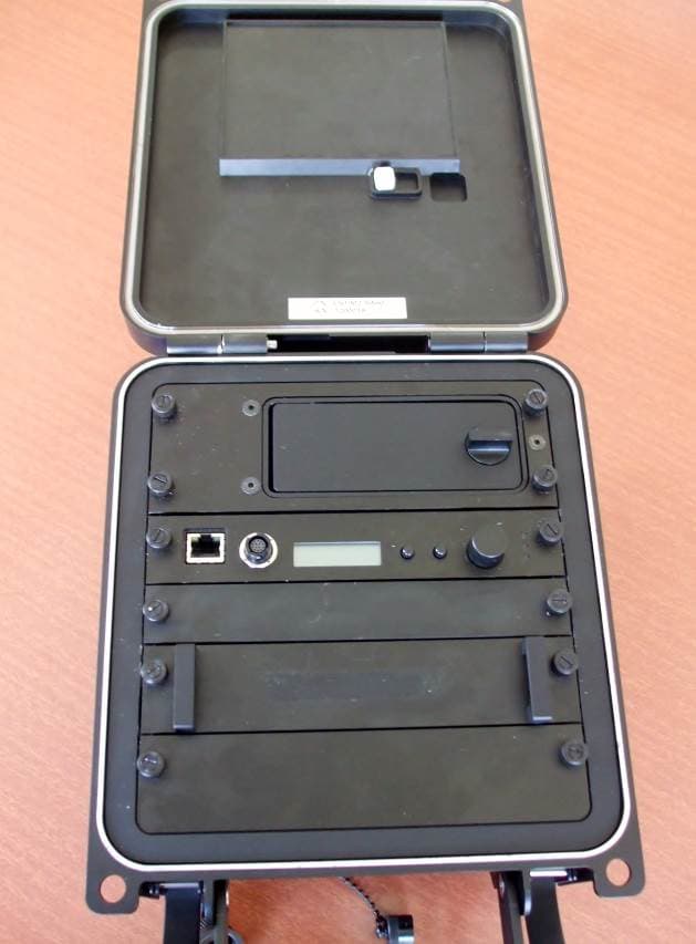 Small Form Factor Repeater - FCC ID 2ADAKSFFR615WUH1 - Etherstack Inc. (2)