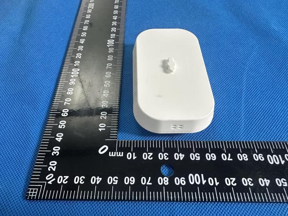 Universal Dispensor Beacon - FCC ID 2ADAO-KHWSN300F001 - Kontakt Micro-Location Sp. z o.o. (2)