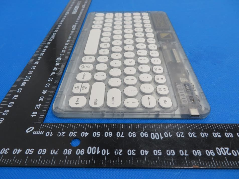 Wireless Keyboard - FCC ID 2ADBHLB-0303D - ShenZhen DeFengYuan Technology Co.,Ltd (4)