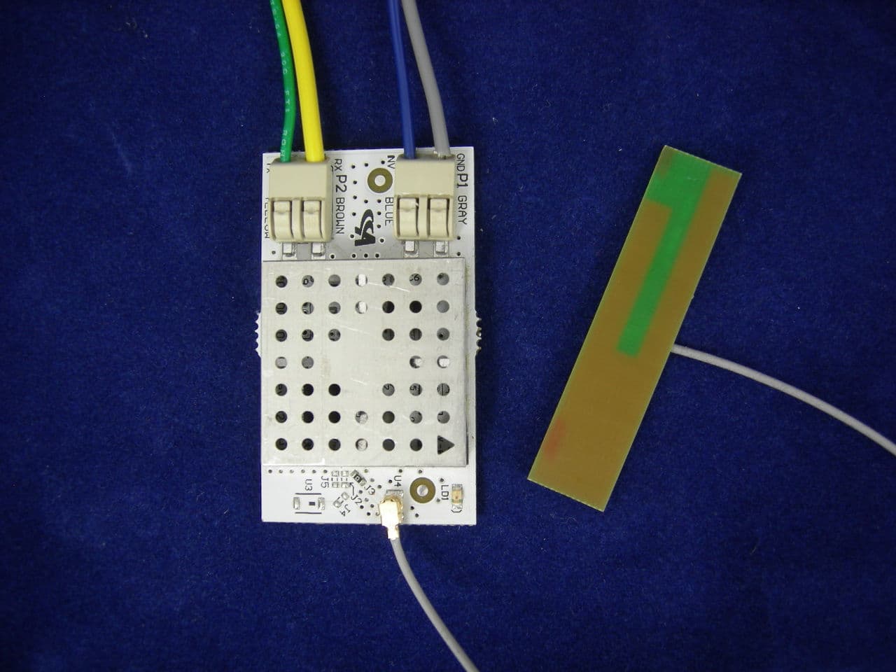 Bluetooth Low Energy Beacon - FCC ID 2ADCB-BLMF1 - Acuity Brands Lighting, Inc. (2)