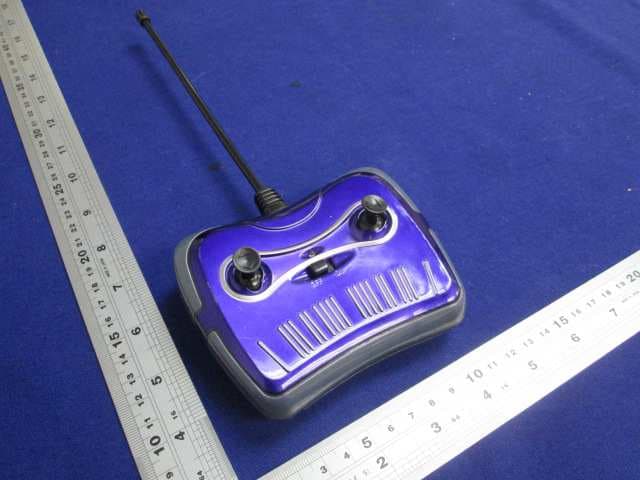 TOY RC ATV - FCC ID 2ADCISF2015C27 - SHIFENG CULTURAL DEVELOPMENT CO.,LTD (2)