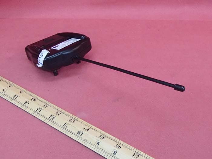 Toy RC Speedboat - FCC ID 2ADCISF2015D49 - SHIFENG CULTURAL DEVELOPMENT CO.,LTD (2)
