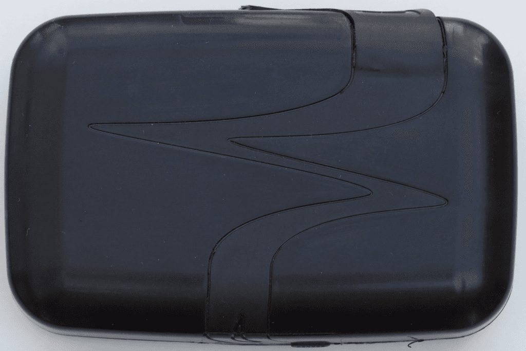 GPS Tracker with GSM two way data exchange - FCC ID 2ADCL-EL2715C001 - Ntrepid Corporation