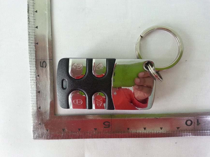 Remote Control Transmitter - FCC ID 2ADCOSFO-V1-041 - TROICA Corporation