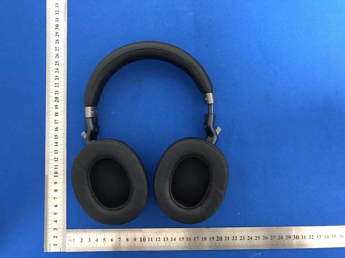 Bluetooth Headphone - FCC ID 2ADDH-43239 - Monoprice, Inc. (3)