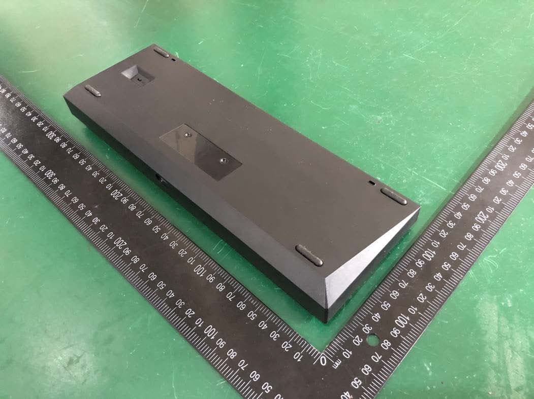 Collider 60-60 Mechanical Keyboard - FCC ID 2ADDH-GM862 - Monoprice, Inc. (2)