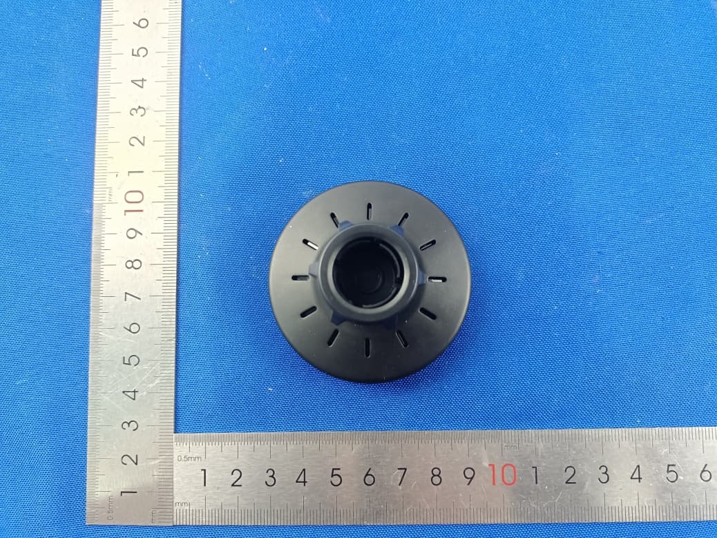 Vehicle-mounted magnetic attraction wireless charging - FCC ID 2ADDW-WCC08 - Shenzhen Topband Co.,Ltd