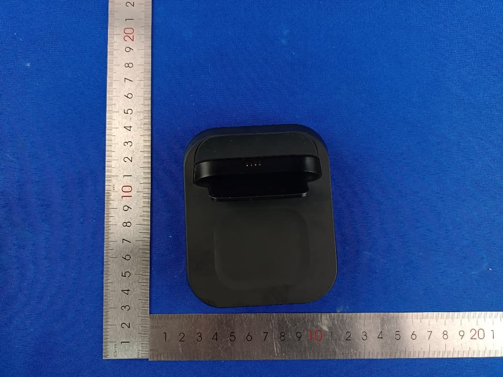Charging Dock - FCC ID 2ADDW-WDC11 - Shenzhen Topband Co.,Ltd (2)