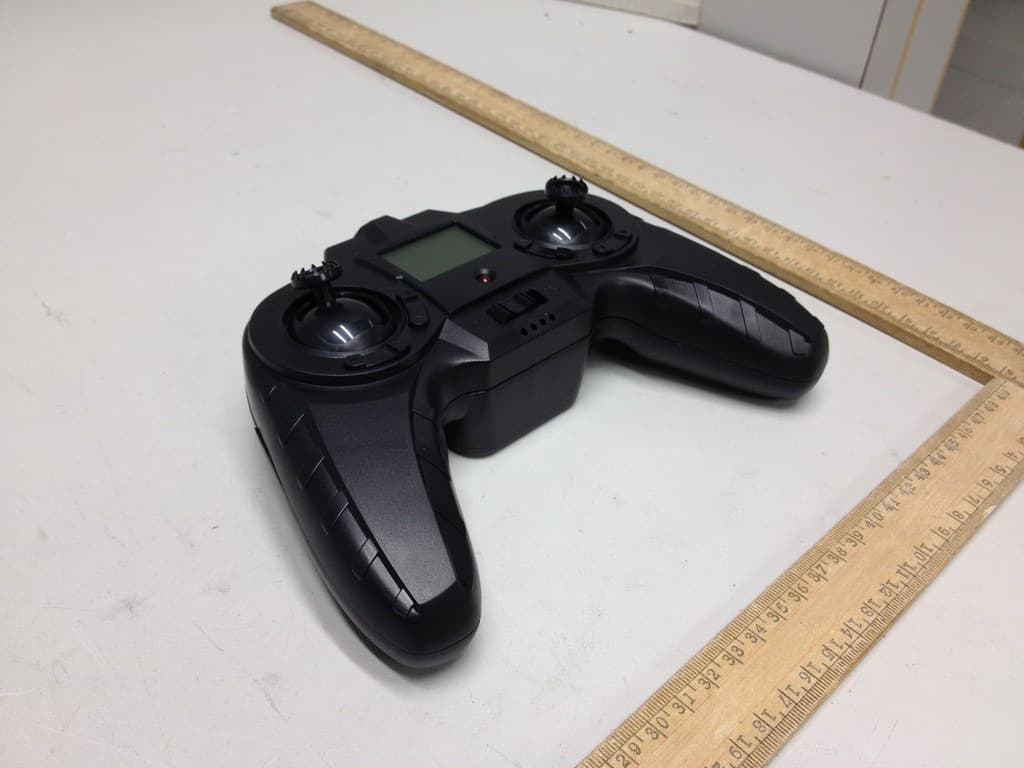 Radio Control Toy Transmitter (2.4GHz) - FCC ID 2ADFQ-KB666FCT - Shantou Chenghai K-best Toys CO. Ltd (3)