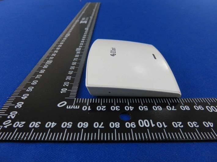 EZCast LAN - FCC ID 2ADFS-ELANBOX - Winner Wave Limited (5)