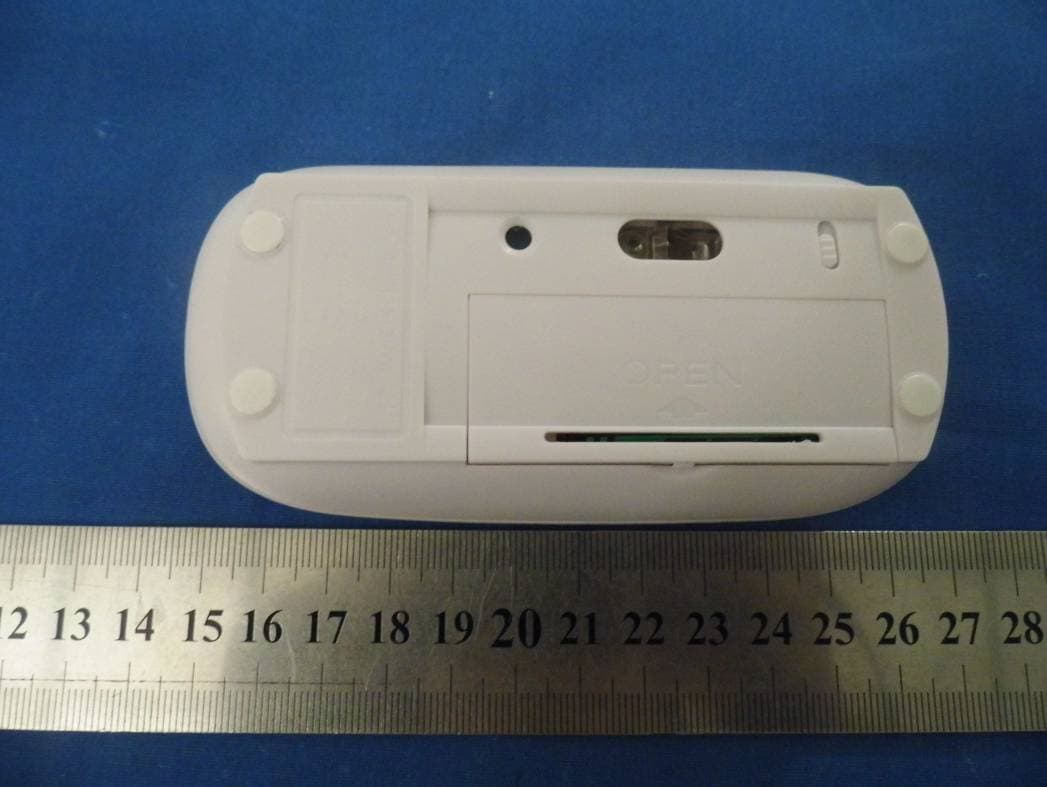 Wireless mouse - FCC ID 2ADGXBSTMOUSE - SHENZHEN BLUE SOLIDS TECHNOLOGY CO.,LTD (3)