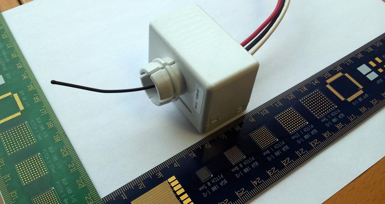 Wireless Light Switch Receiver Load Controller - FCC ID 2ADH9WOWLCR1 - Levven Automation Inc