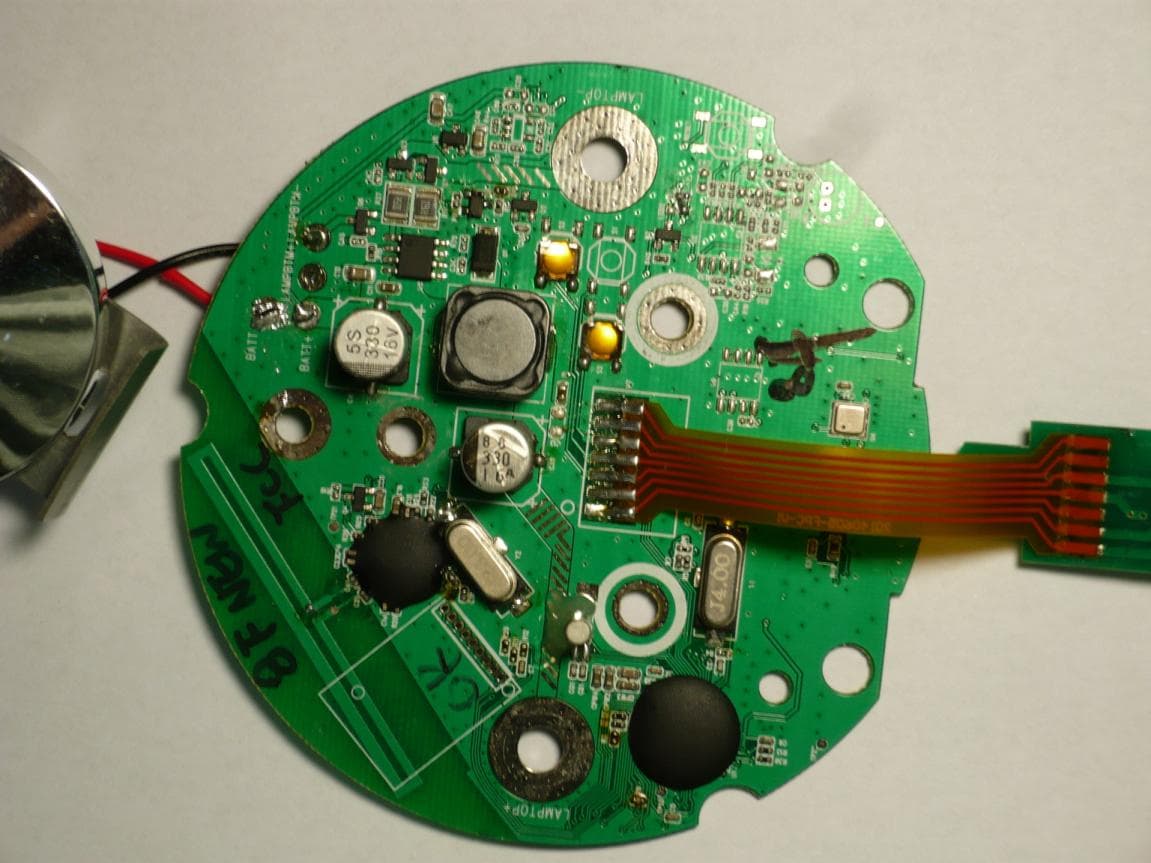 APP Controlled LED Lantern - FCC ID 2ADI6-41-3200 - Dorcy International (HK) Ltd (2)