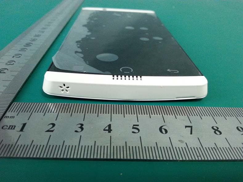 Phone - FCC ID 2ADINNUUX1 - Sun Cupid Technology (HK) Ltd. (4)